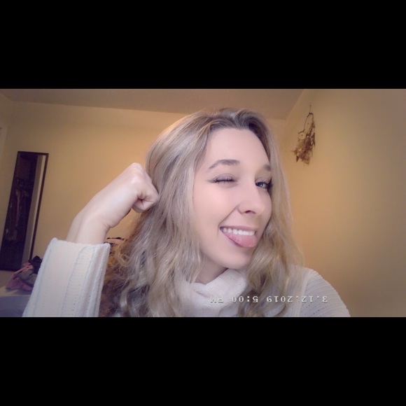 Meet your Posher, Mekalynn - Picture 12 of 12